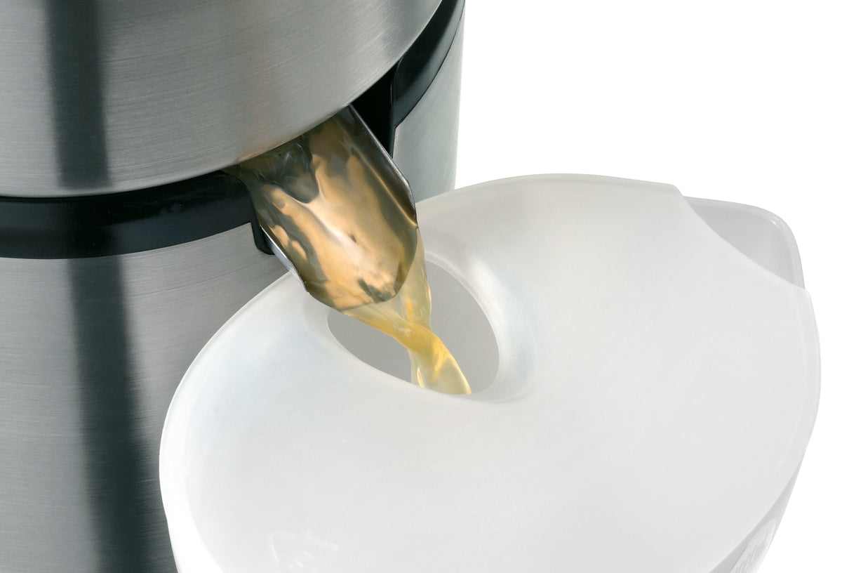 Bartscher Juicer 700 - Volume 0.046 mtq - Width 300mm x Depth 240mm x Height 430mm - 4.3kg - Soft and Hard Fruit and Veg - 150184