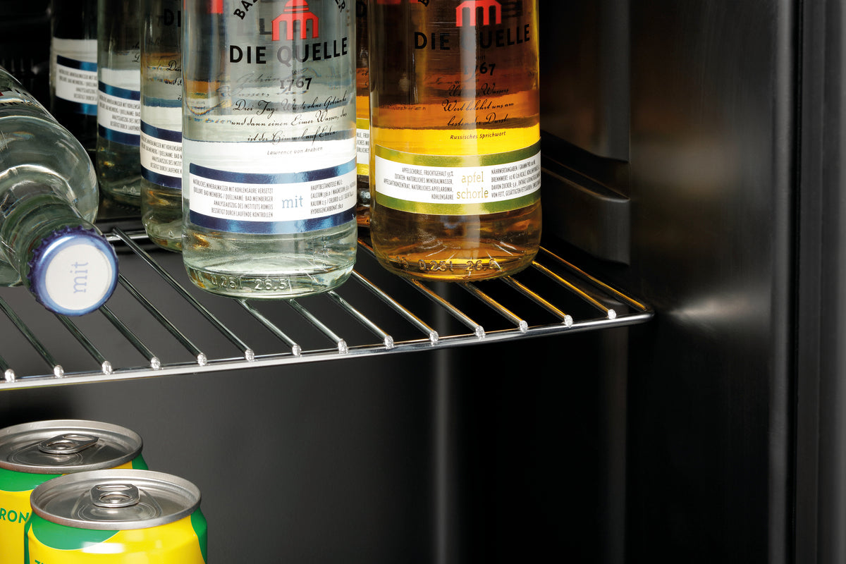 Bartscher Glass doored refrigerator 46 - 700183