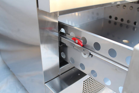 Combisteel Single Drawer Dual Temperature Counter Fridge Freezer 3 x GN 1/1 - 7450.0235 Counter Fridges With Drawers Combisteel