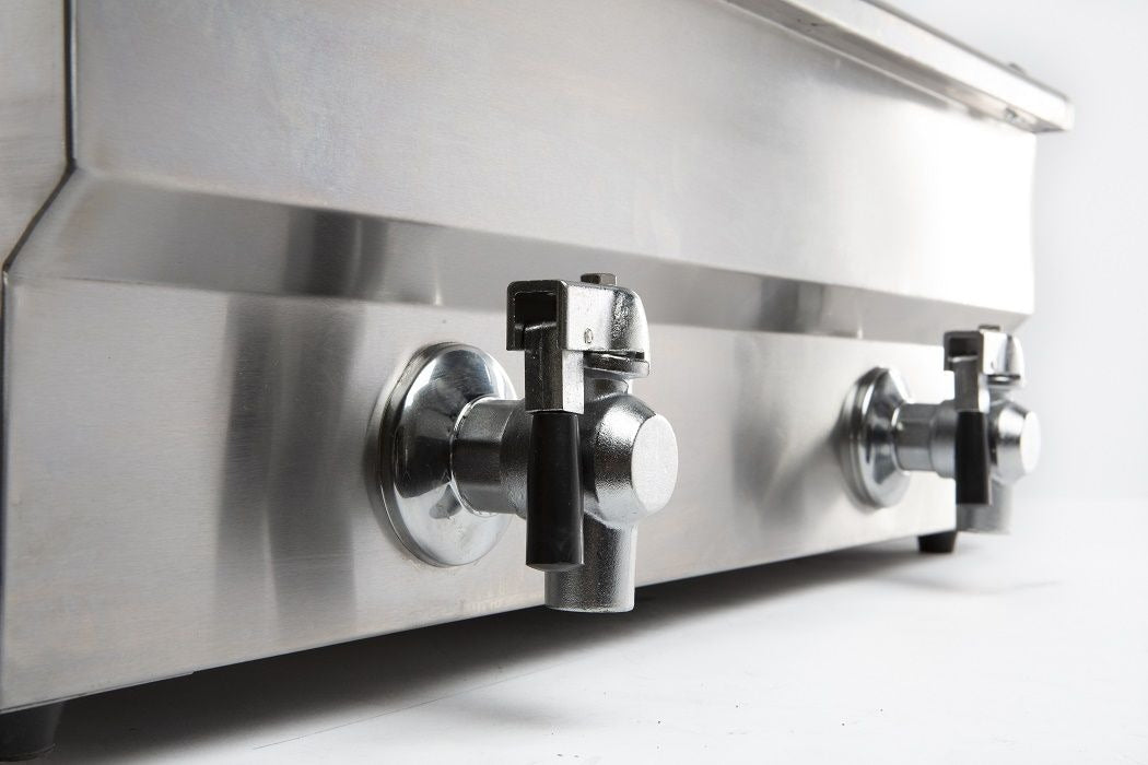 Combisteel Electric Counter Top Fryer Twin Tank 2 x 8 Litre - 7455.1005 Countertop Electric Fryers Combisteel