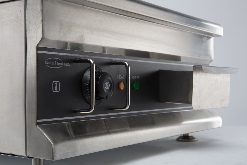 Combisteel Electric Counter Top Chrome Frying Griddle 500mm Wide - 7455.1055 Electric Griddles Combisteel