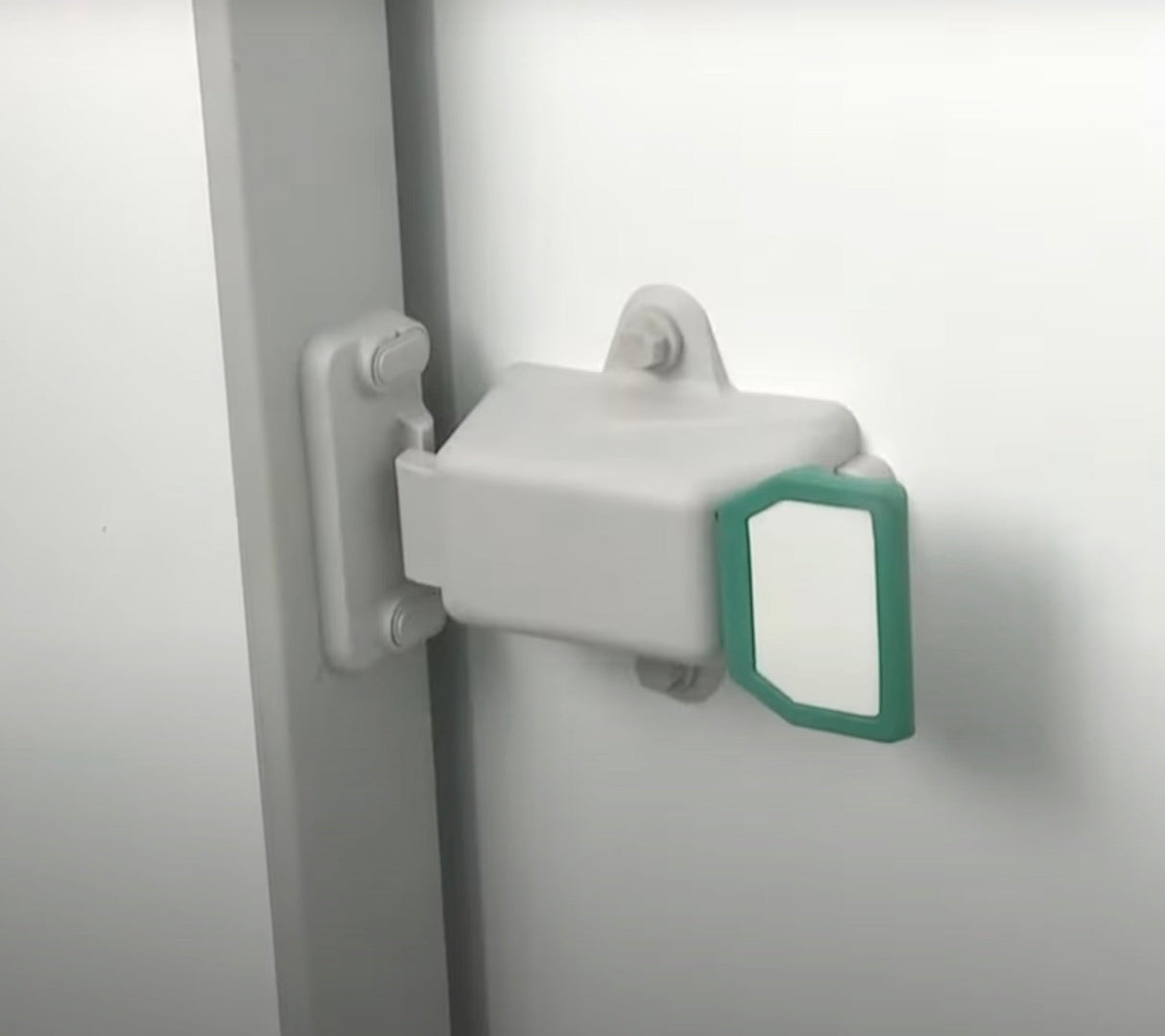 Combisteel Walk-In Cold Room Complete with Cooling Unit 1.8m x 1.8m - 7489.0035 Cold & Freezer Rooms Combisteel