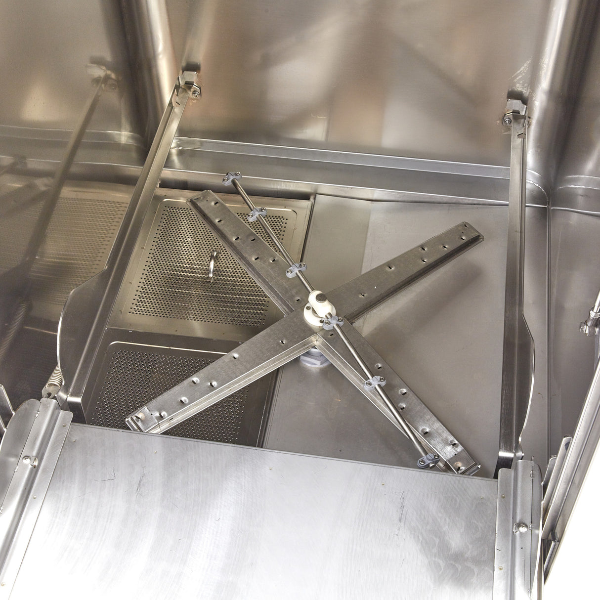 Maxima Utensil Washer - 60 x 76cm - with Soap and Rinse Pump - 400V - 09200775