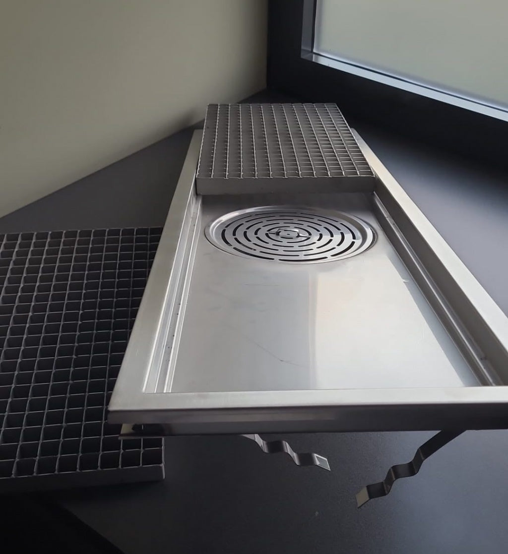 Combisteel Kitchen Drainage Floor Gully 200 x 200mm Fixed Horizontal - 7075.0120 Kitchen Floor Gullies & Grids Combisteel   